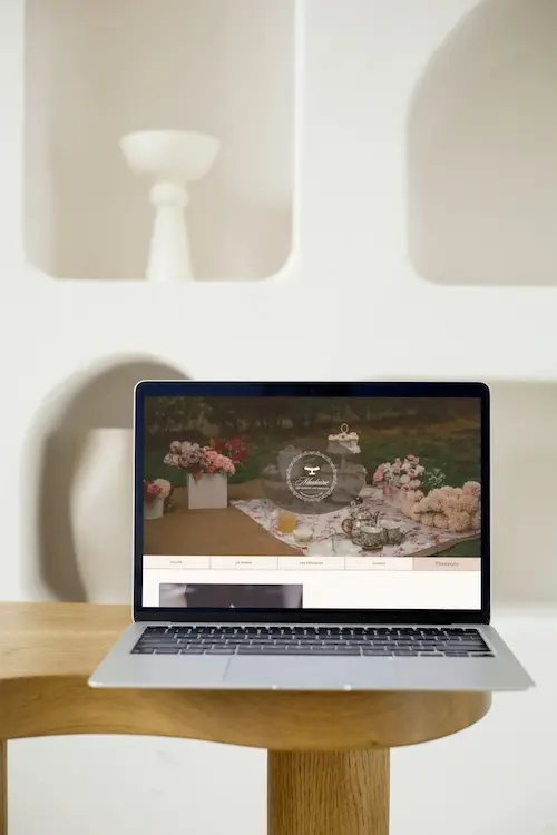 MOCKUP-MADAINE-services-devbloom